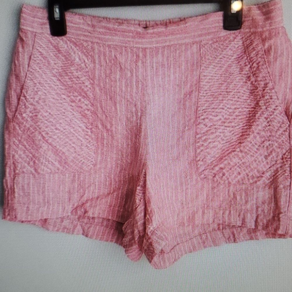 Ellen Tracy 100% Linen Pink White Stripes Elastic Waist Pull On Shorts